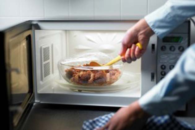 horno_verdades Los alimentos para horno microondas son terribles para su salud