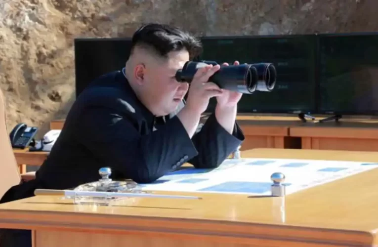 Kim Jong-Un lucha contra la élite globalista – Panorama completo