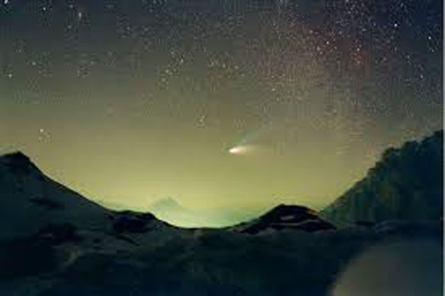 cometas_tierra 1000 millones de cometas serían expulsados hacia la tierra por el Planeta X