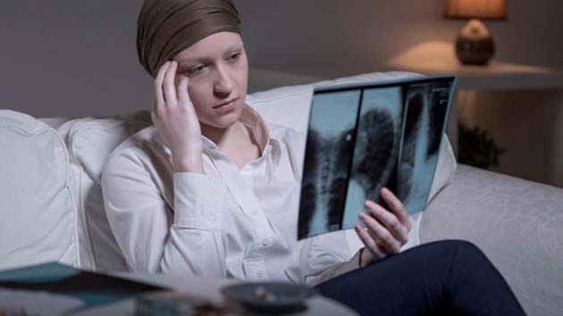 La quimioterapia permite que el cáncer se extienda del pecho a los pulmones