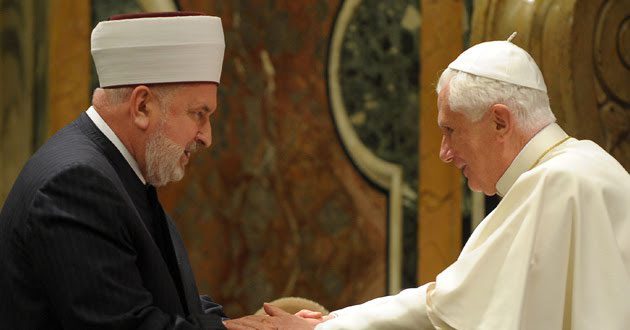 papa_espana Predicción de el Papa Juan Pablo II: "el Islam radical se adueñará de Europa"