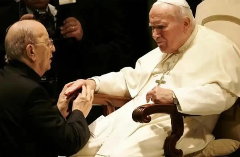 Predicción de el Papa Juan Pablo II: «el Islam radical se adueñará de Europa»