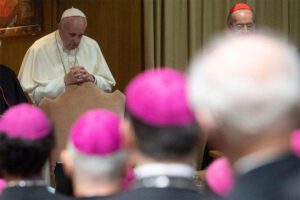Juicio: demanda al Papa Francisco supuesta violación 0