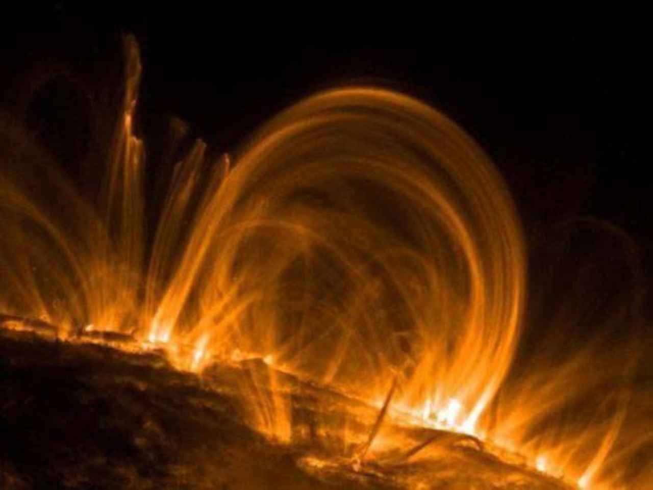sistemas-electricos-ola-choque-interplanetaria - 2018-04-21 - Ola2 1