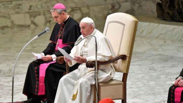 el-papa-francisco-evita-su-arresto - 2018-06-23 - Papa Polemica 1