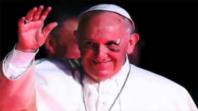 papa_saludo El Papa Francisco evitó su arresto