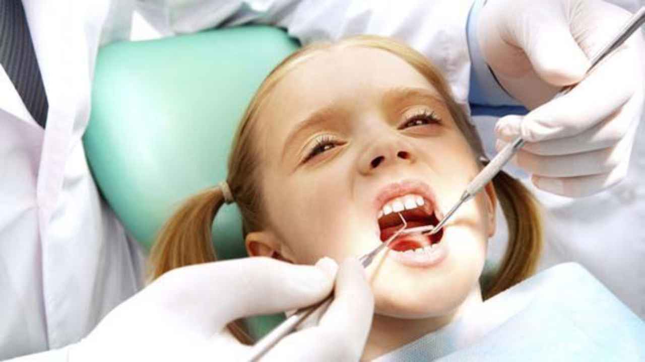 00 Limpieza dental: la limpieza evita enfermedades 00
