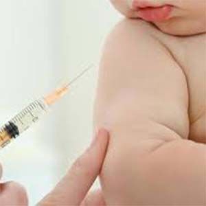 Las autoridades de salud han prohibido todas las vacunas infantiles