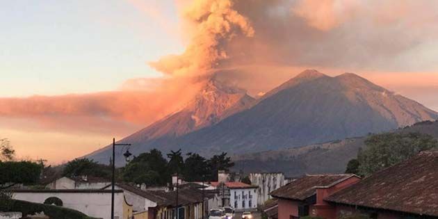 Volcanes: la Tierra libera fuego alrededor del mundo  00