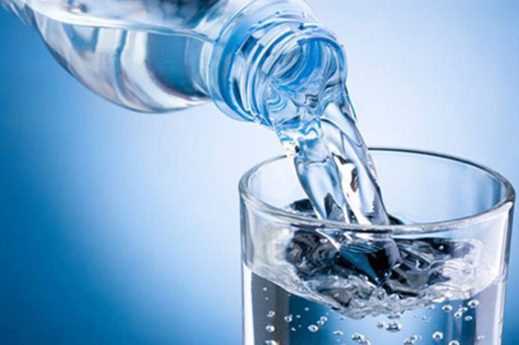Beneficios-de-tomar-agua-1024x681 Los beneficios de tomar agua mineral y su poder