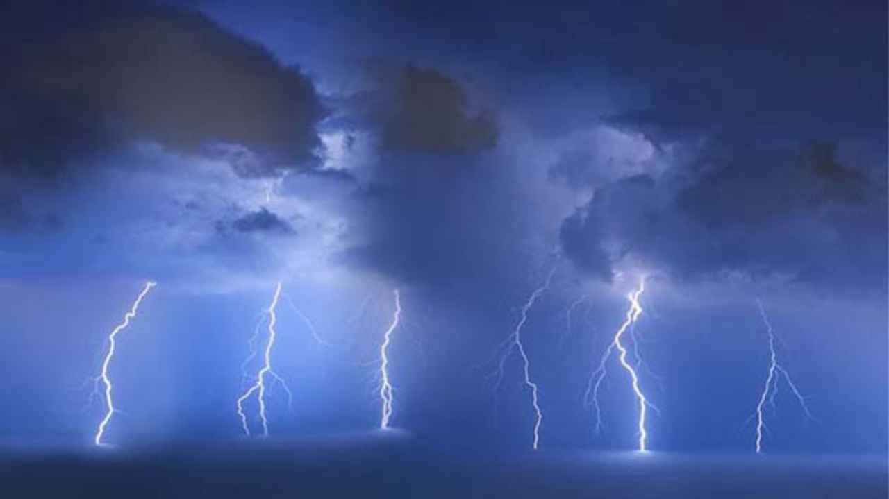 cientificos-superbolts-golpean-en-mar-abierto - 2019-12-18 - Superbolts Rayo 1