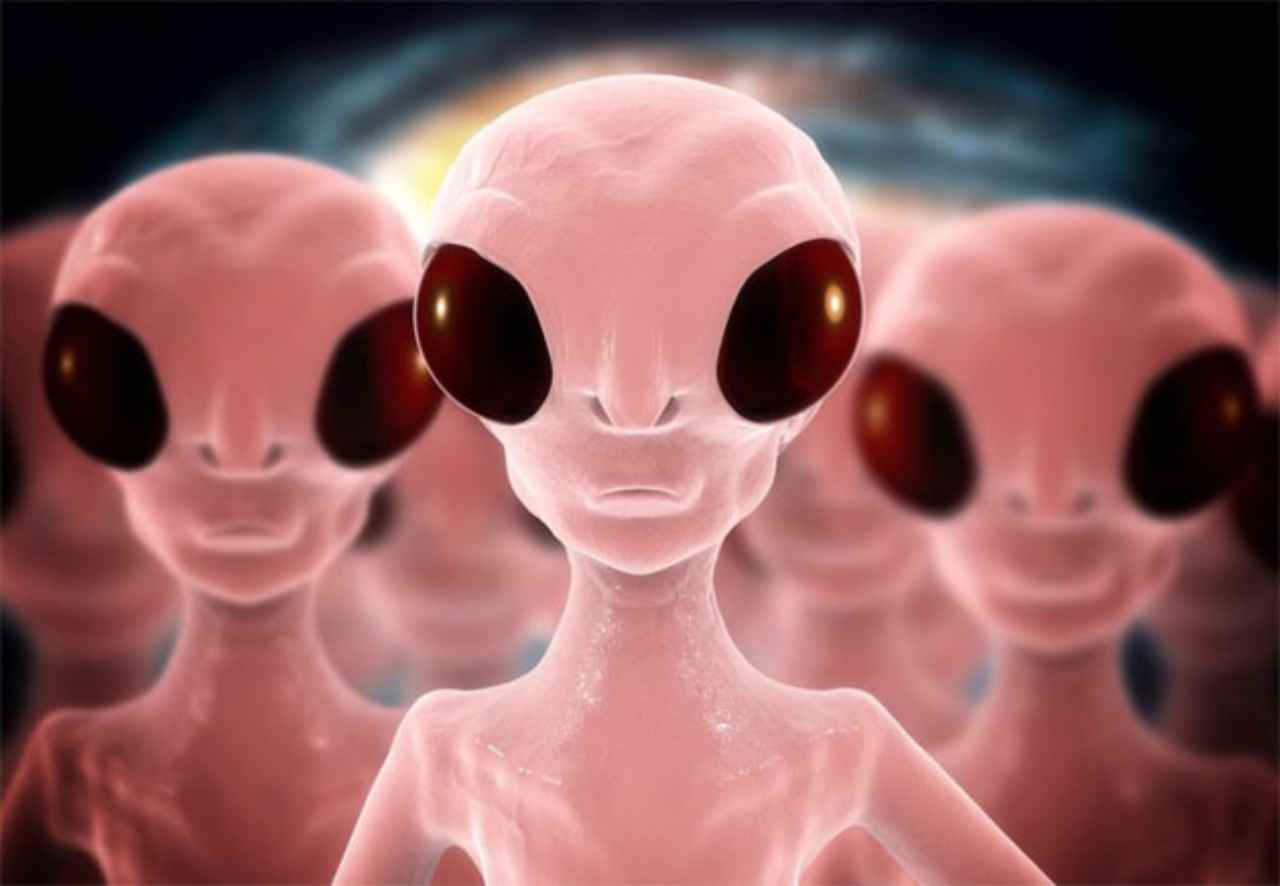 grupo-de-gestion-de-equipos-de-trabajo-ovni - 2020-08-20 - Ovni Extraterrestre 2