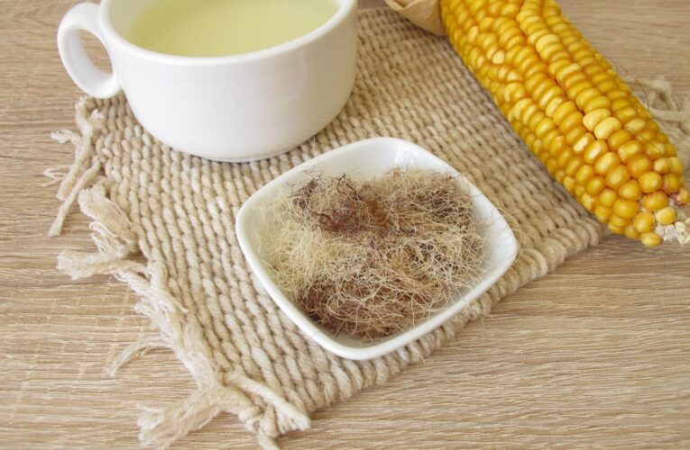 Los increíbles beneficios para la salud de la seda de maíz
