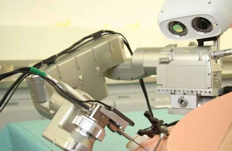 Google: nuevos robots médicos con inteligencia artificial