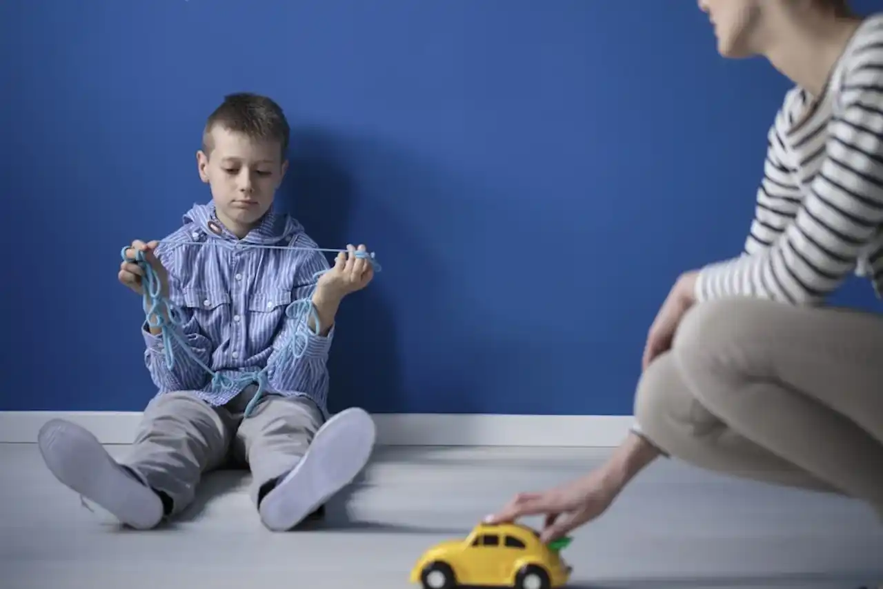 00 Síndrome de Asperger: Síntomas, Causas y Consejos 00