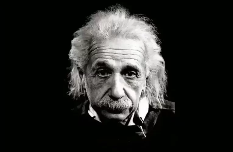 Frases y Opiniones de Einstein sobre la Bomba Atómica